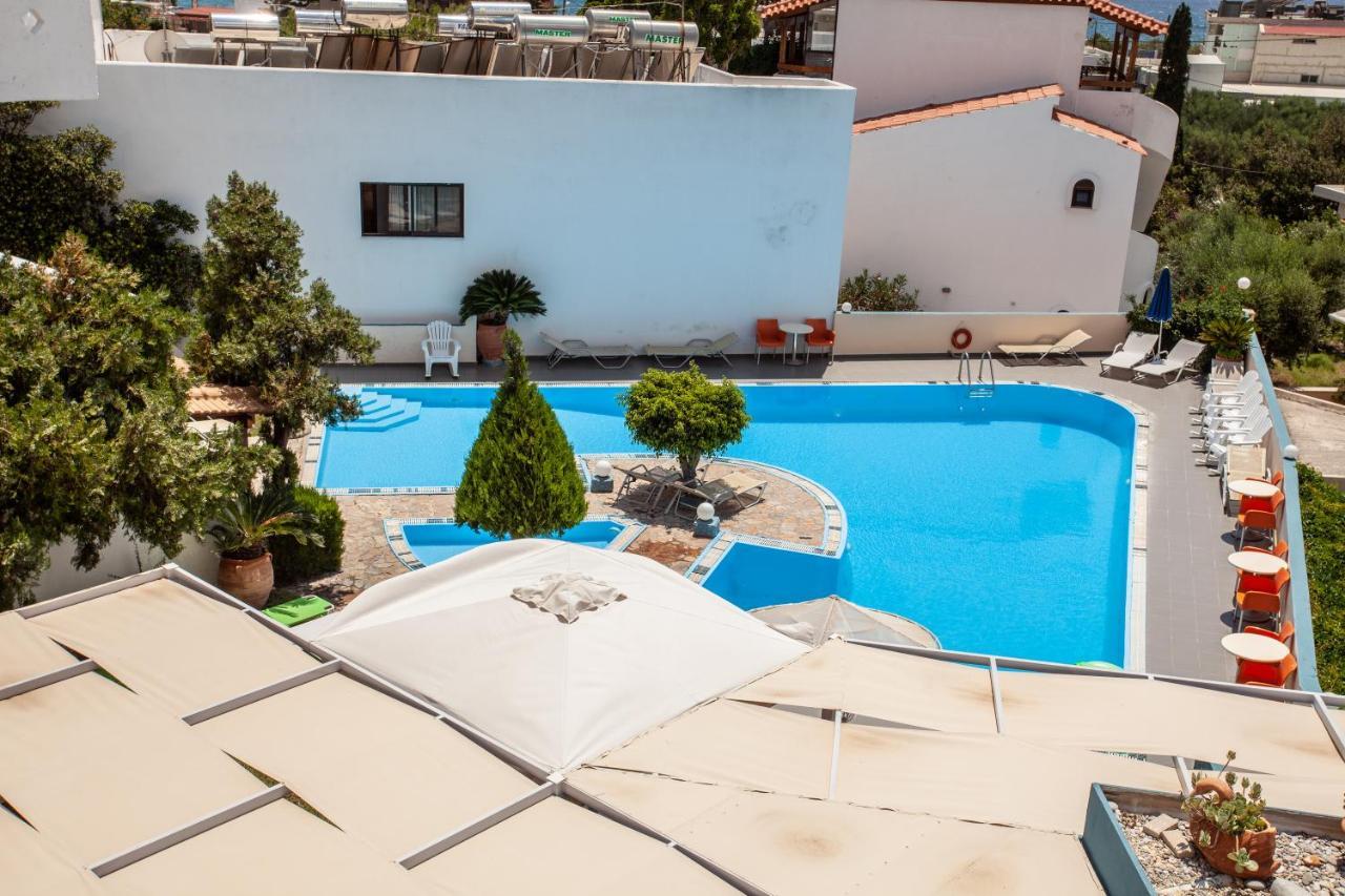 Myrtis Hotel 2*